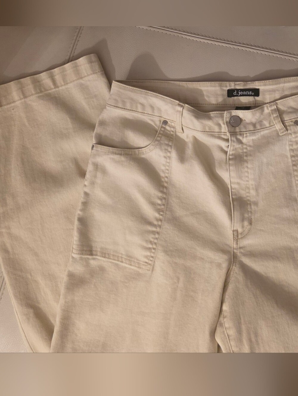 NWT- d.jeans  16